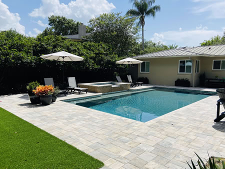 Holland Aquatics Luxury Pools, Spas and Waterscape Specialists